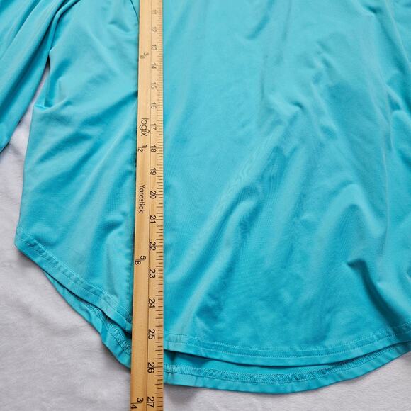 Womens Legendary Whitetails Plus Size XXL Activewear Top Trailblazer Aqua Blue - Picture 13 of 13